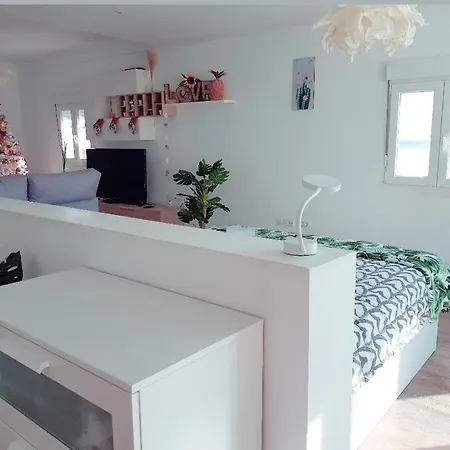 아파트 Precioso Atico Con Mucho Encanto Y Vistas Al Mar.