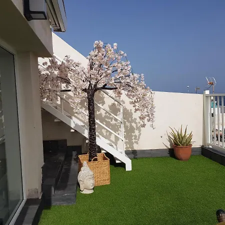 아파트 Precioso Atico Con Mucho Encanto Y Vistas Al Mar. 푸에르토 데 기마르